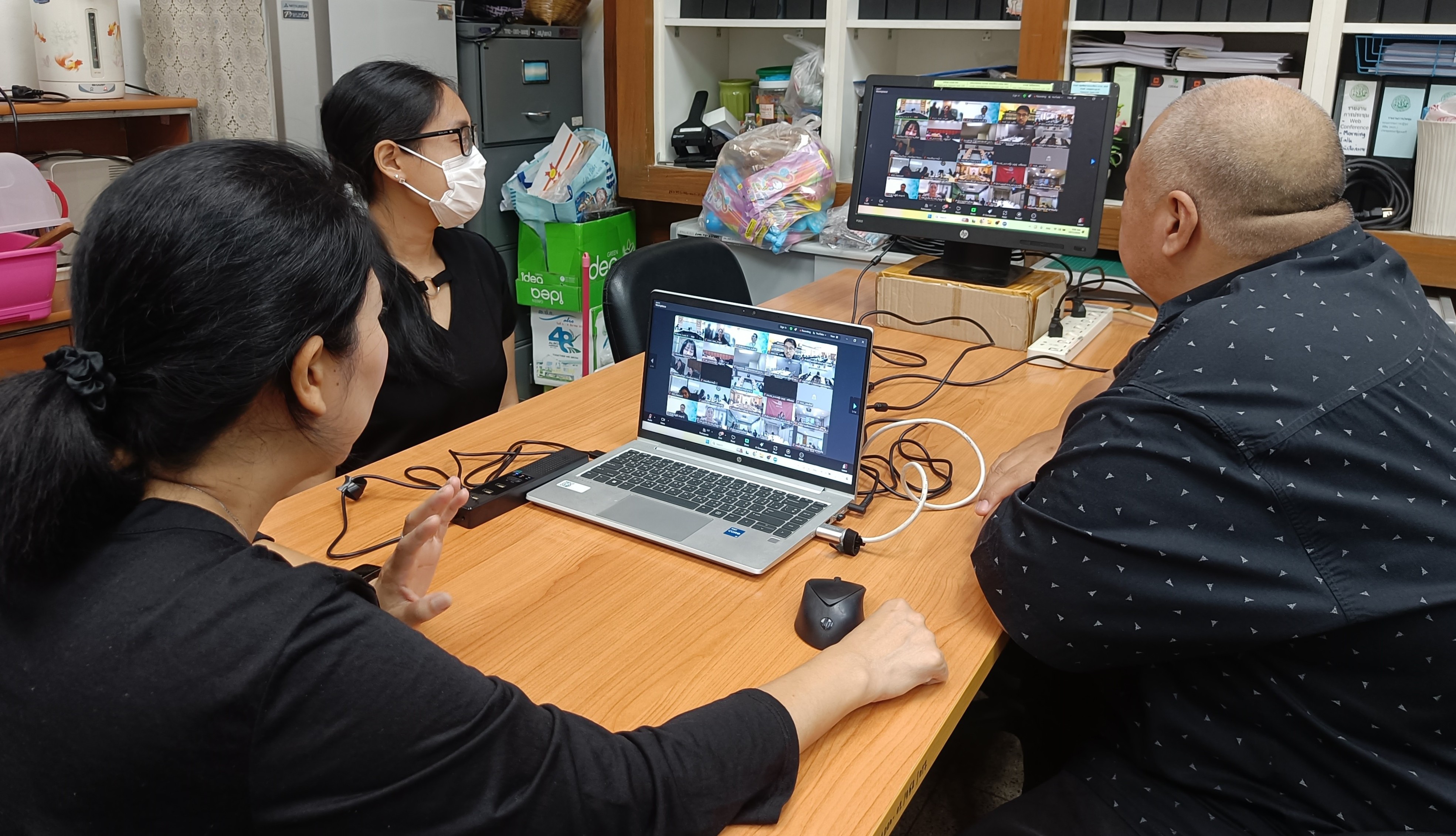 title - เข้าร่วมการประชุมชี้แจงกรอบและแนวทางการประเมินผลการปฏิบัติราชการของส่วนราชการ ประจำปีงบประมาณ พ.ศ. 2569-2570 ครั้งที่&nbsp;2 ผ่านสื่ออิเล็กทรอนิกส์ (ระบบ&nbsp;Zoom Meeting&nbsp;/&nbsp;Facebook Live และผ่านระบบ&nbsp;Youtube Live) ของสำนักงาน ก.พ.ร.